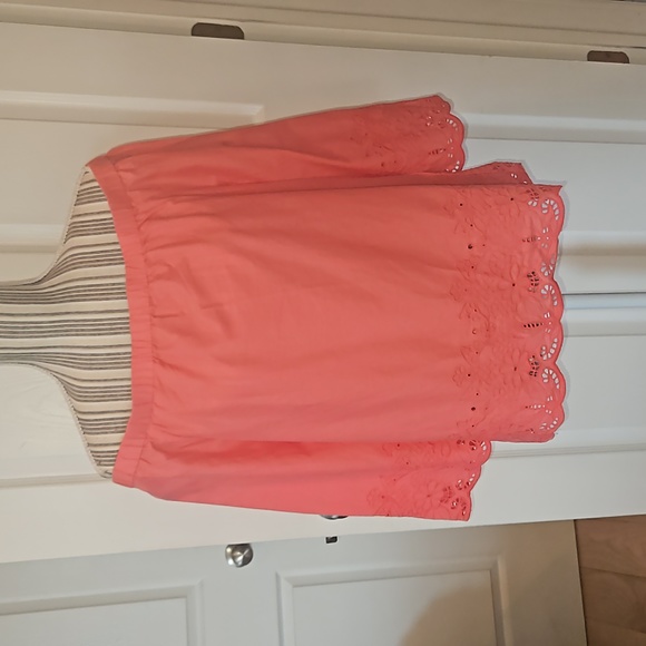Tommy Hilfiger Coral Off the Shoulder Embroidered Eyelet Hem Size S Blouse - Picture 4 of 12